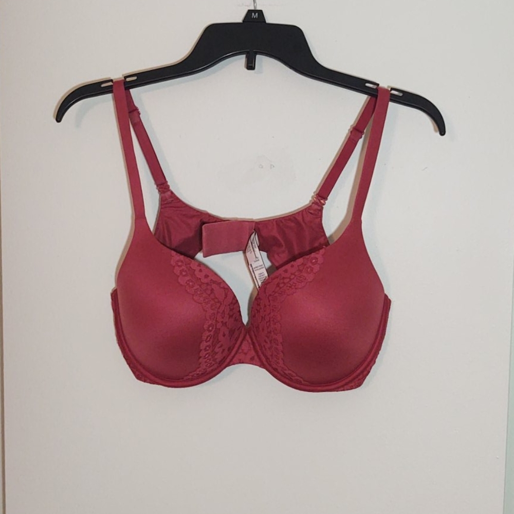 Victoria's Secret perfect shape bra